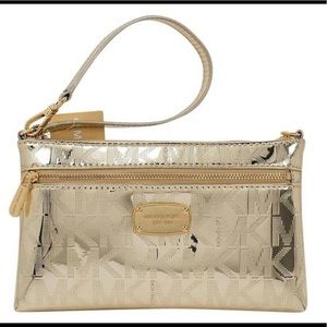MICHAEL KORS Jet Set Metallic Pale Gold Wristlet